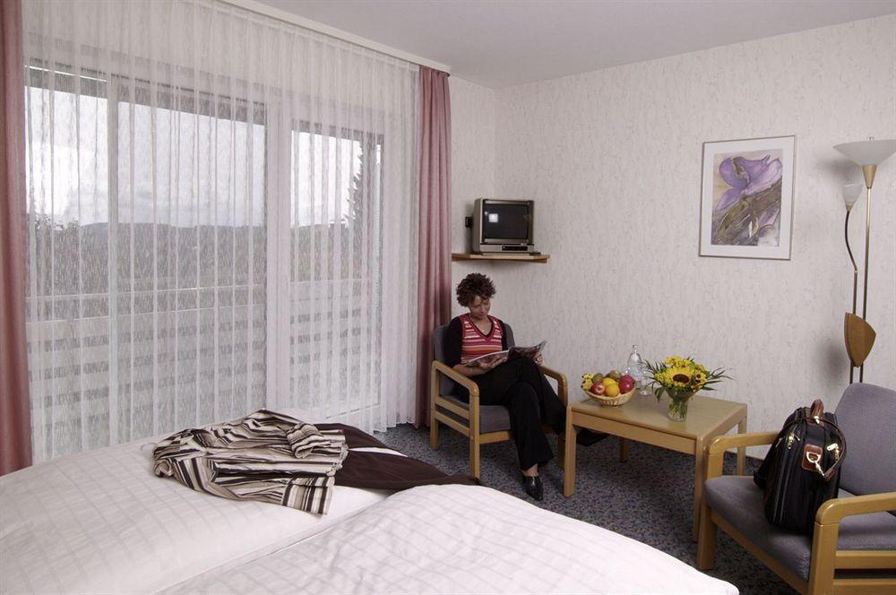 Hotel Hesborner Kuckuck ฮัลเลนแบร์ก ภายนอก รูปภาพ
