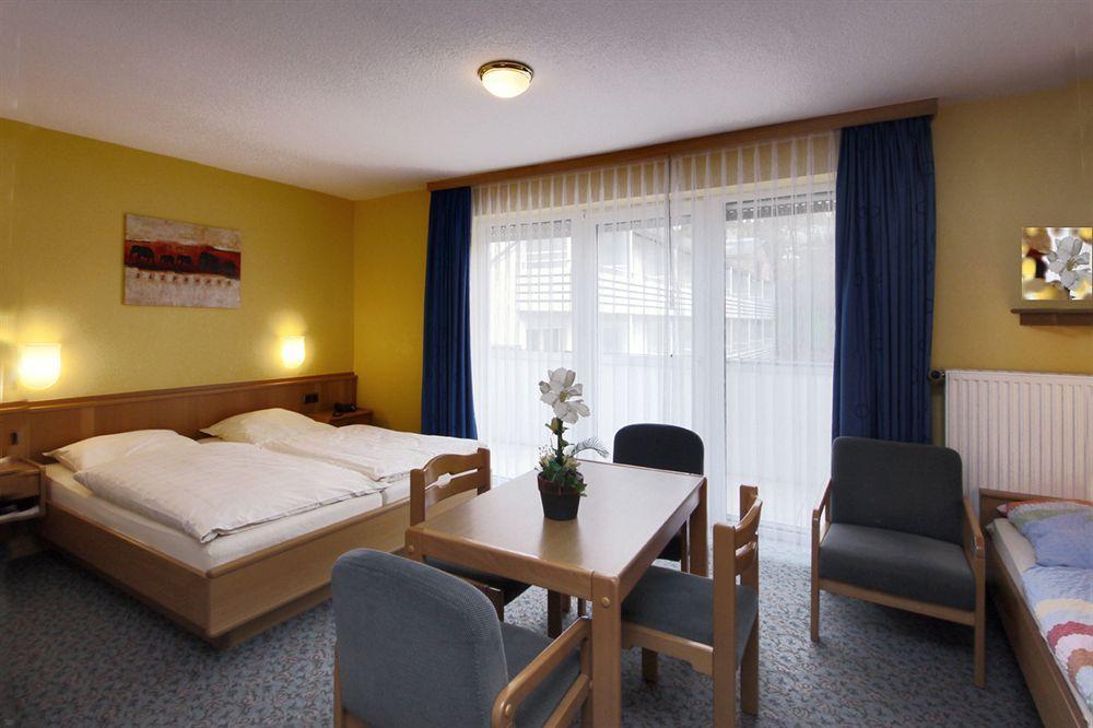 Hotel Hesborner Kuckuck ฮัลเลนแบร์ก ภายนอก รูปภาพ
