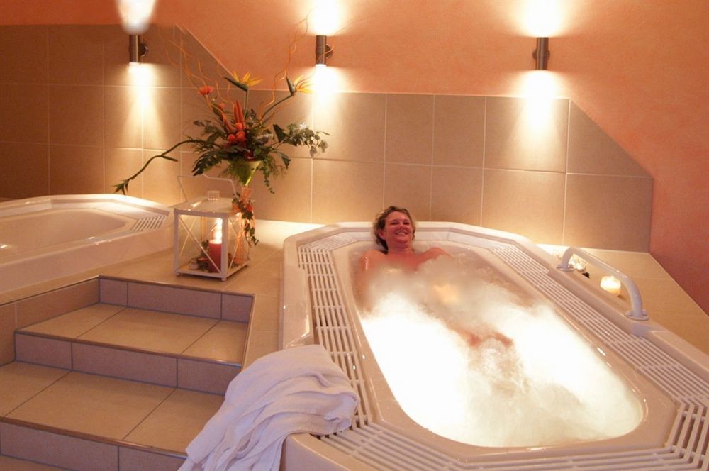 Hotel Hesborner Kuckuck ฮัลเลนแบร์ก ภายนอก รูปภาพ