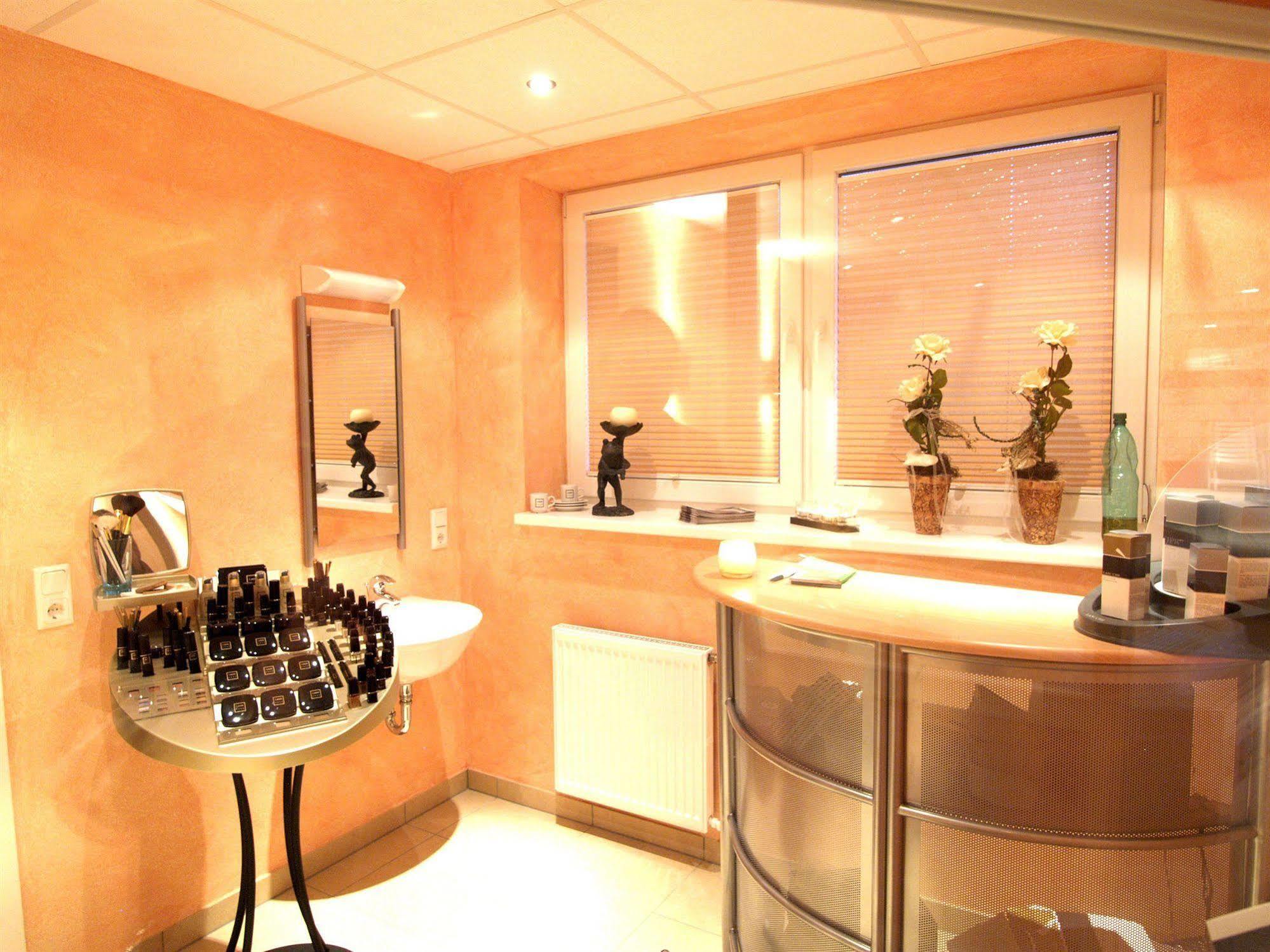 Hotel Hesborner Kuckuck ฮัลเลนแบร์ก ภายนอก รูปภาพ